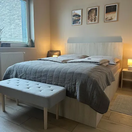 Апартаменты Jezyk-luxury Free Parking