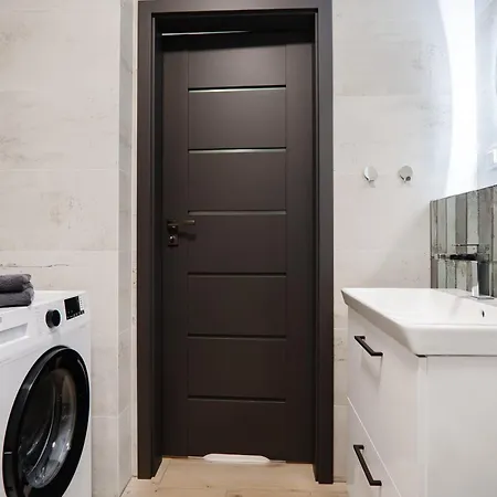 Jezyk-luxury Free Parking Poznan